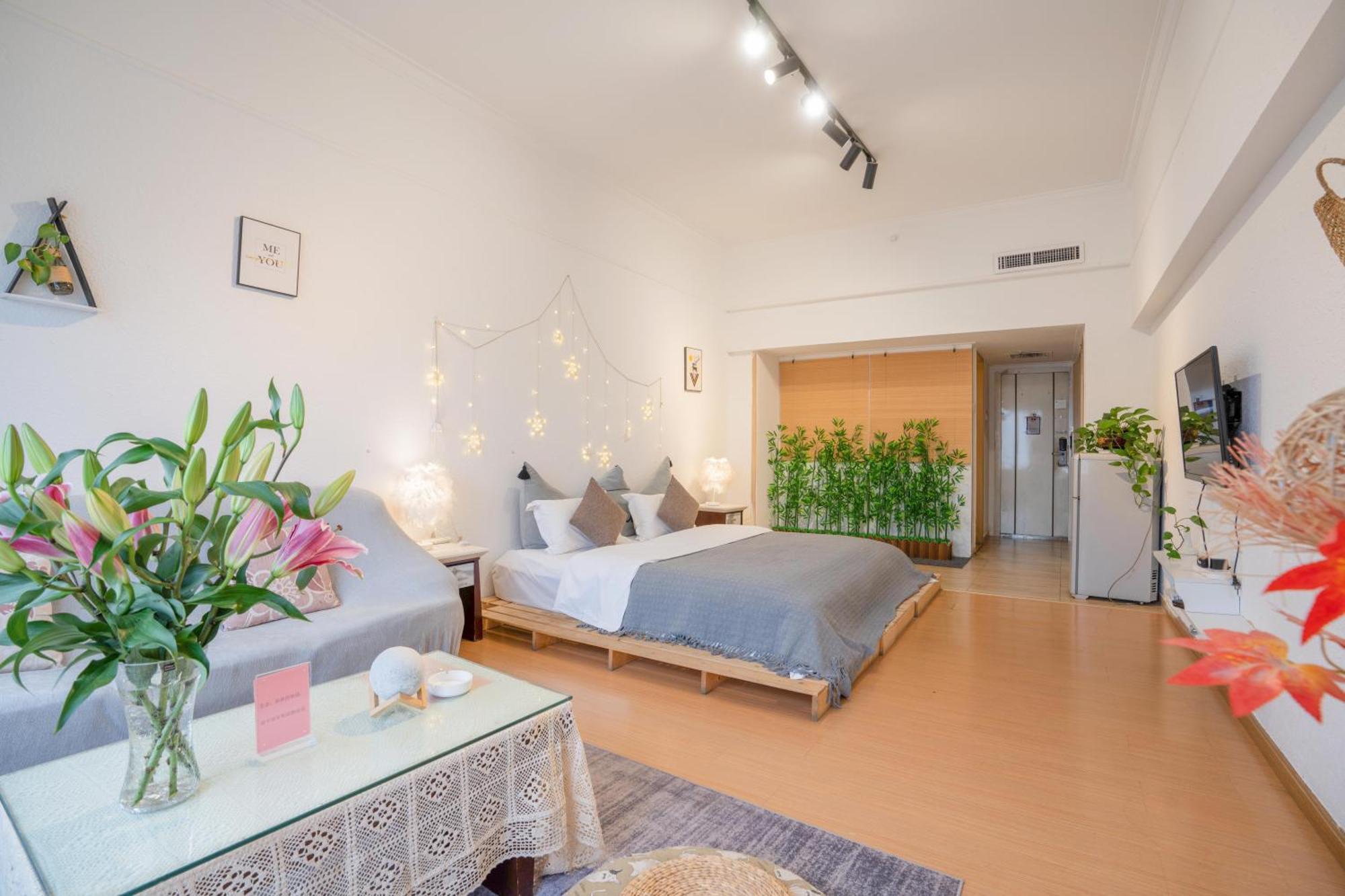 Ha Luo Hotel Кунмин Екстериор снимка