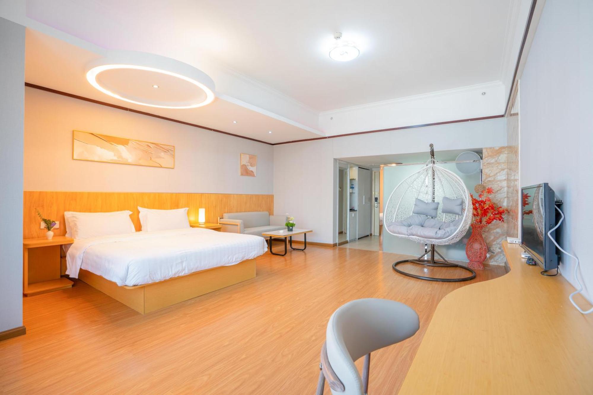 Ha Luo Hotel Кунмин Екстериор снимка