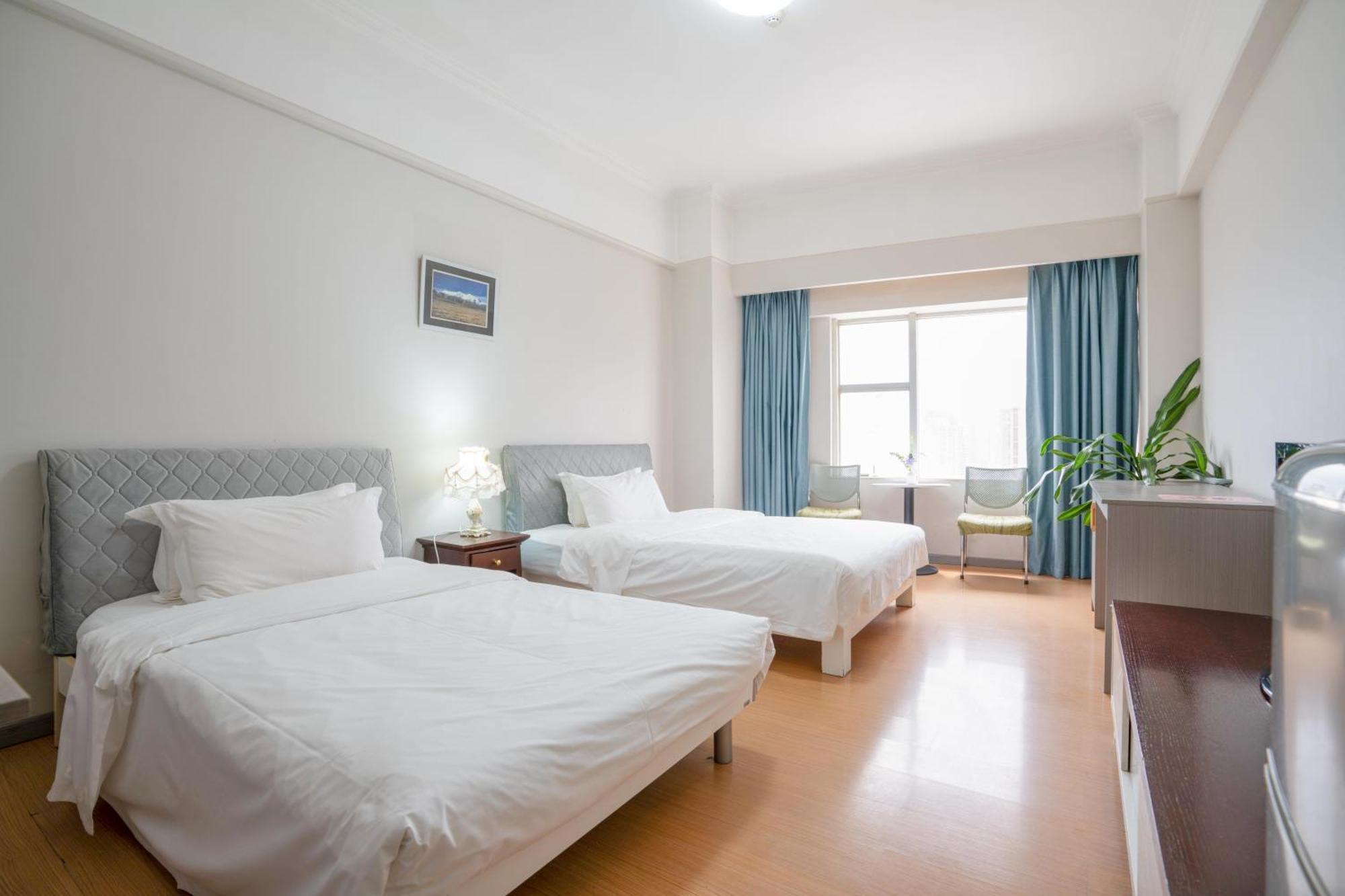 Ha Luo Hotel Кунмин Екстериор снимка