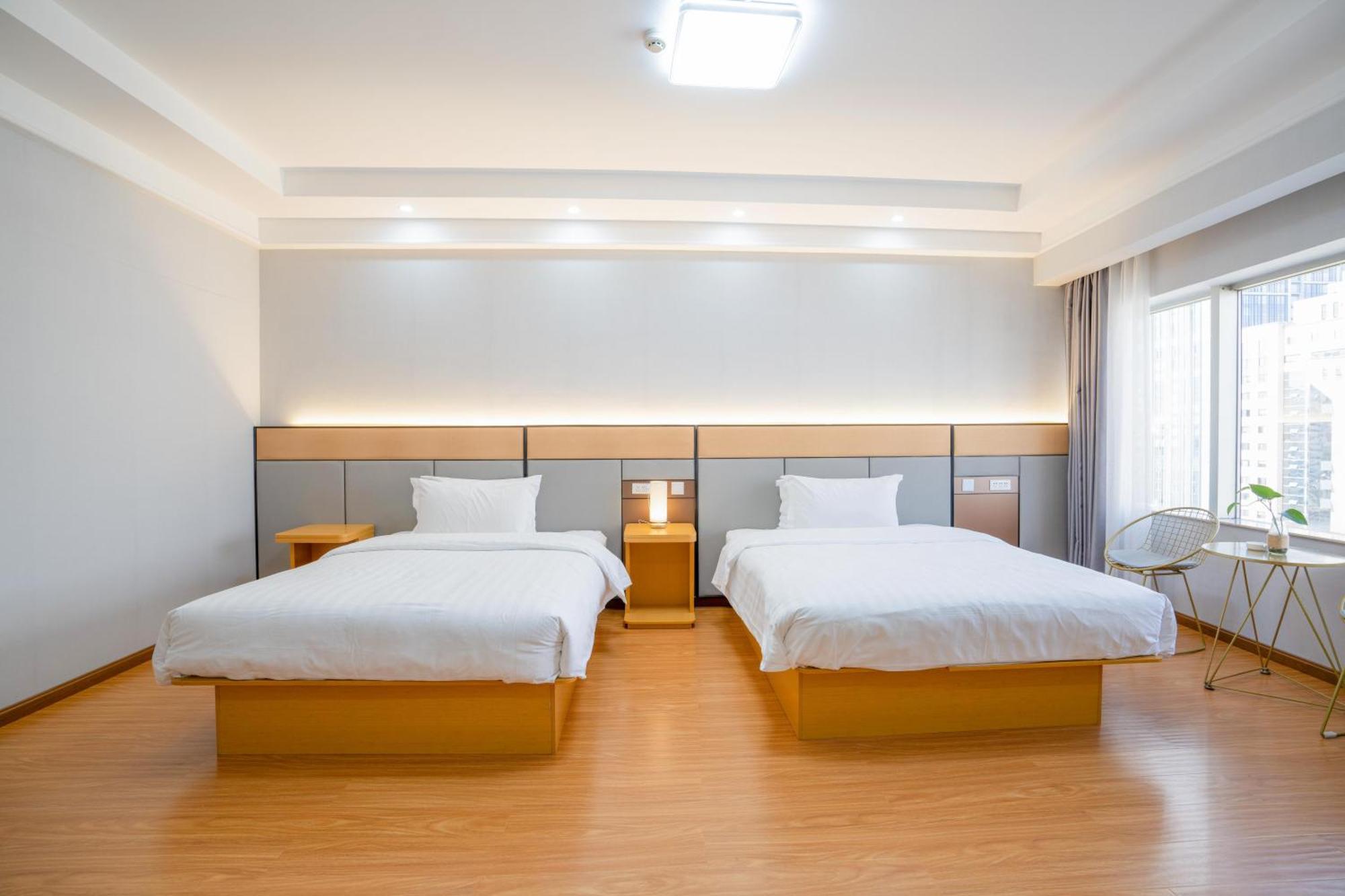 Ha Luo Hotel Кунмин Екстериор снимка
